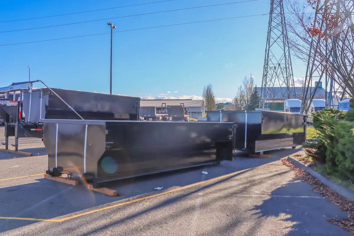 Professional dumpster rental and junk removal service in Egypt Lake-Leto